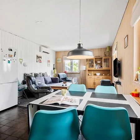 2 Bedroom Beautiful In 別荘 Hemmet