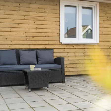 2 Bedroom Beautiful In بيت للعطل *