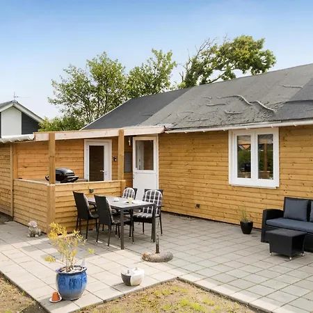 2 Bedroom Beautiful In