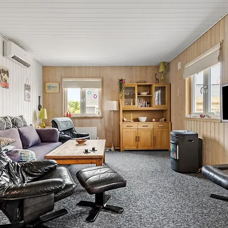 別荘 2 Bedroom Beautiful In *